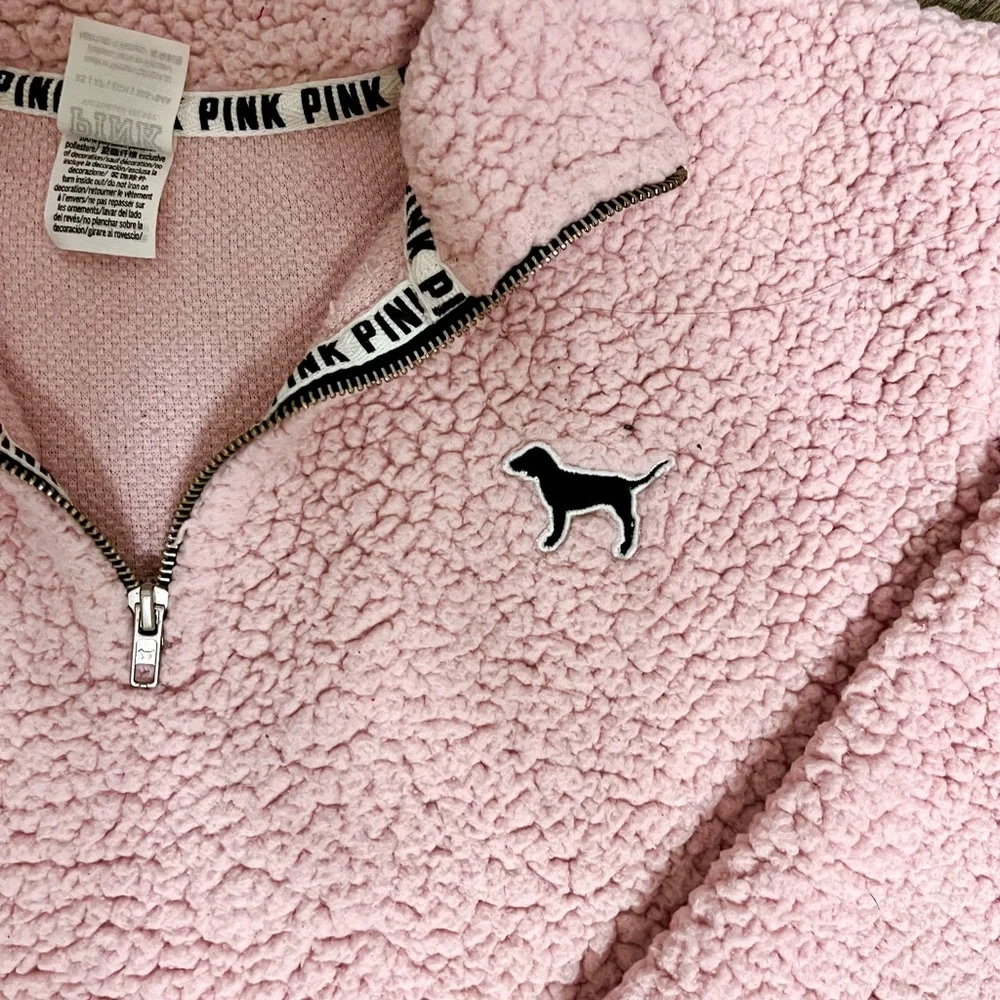 VS pink sherpa half zip - Picture 2 of 3